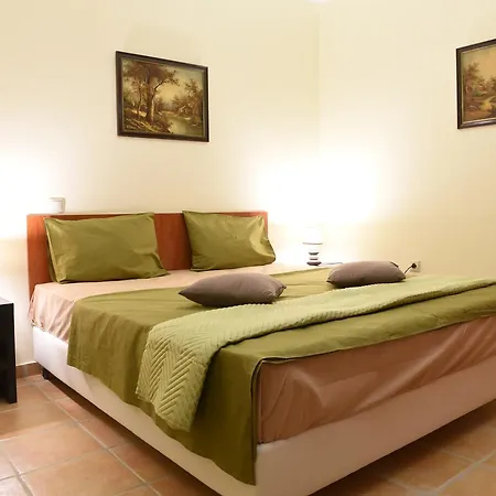 Village Villas Вилла *